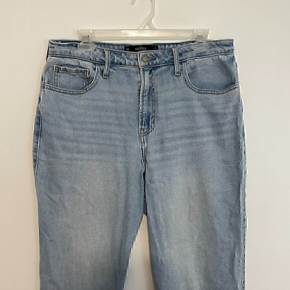 HOLLISTER Ultra High Rise Vintage Straight Jeans Light Wash Cropped Crop Ankle - Picture 4 of 12